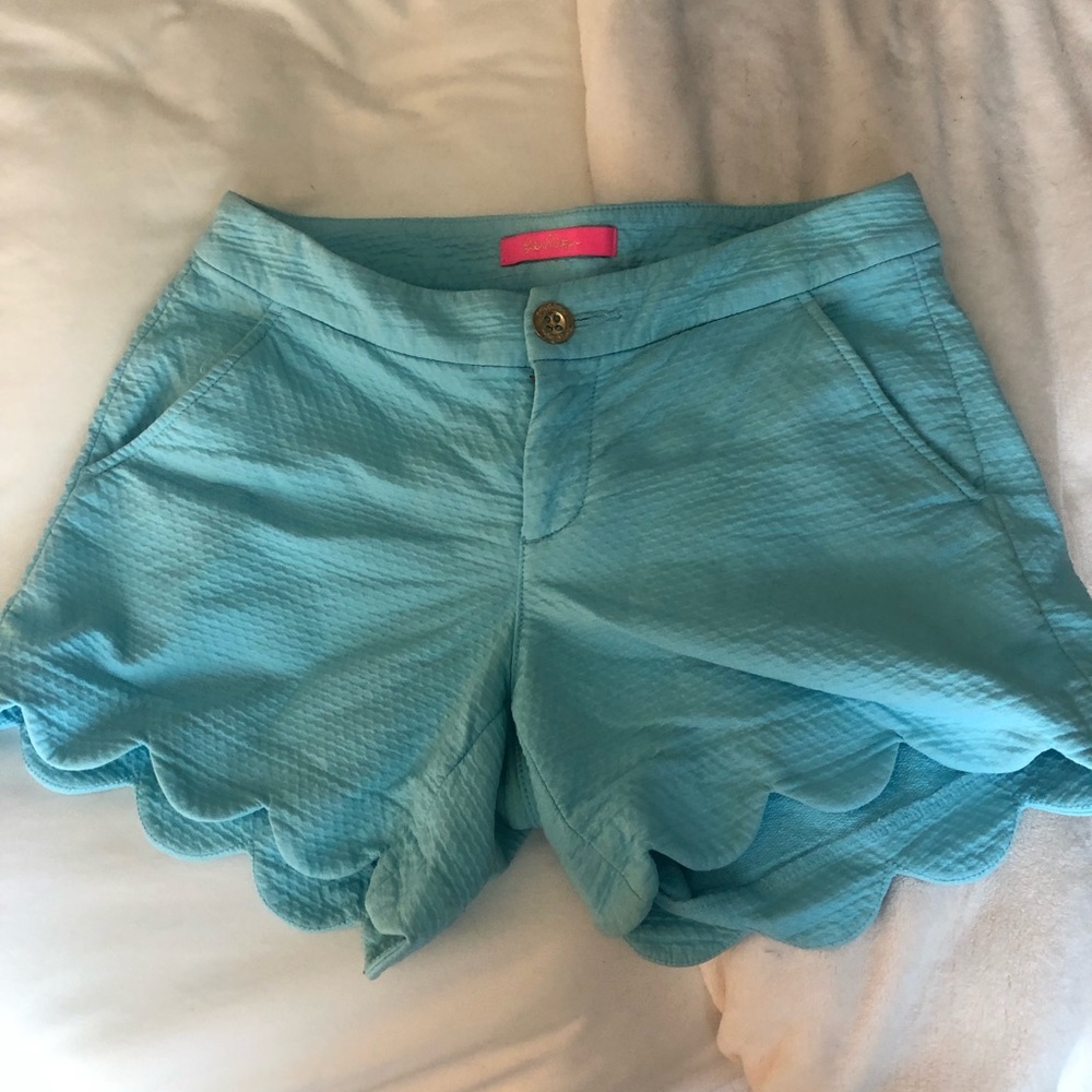Lilly Pulitzer Buttercup shorts